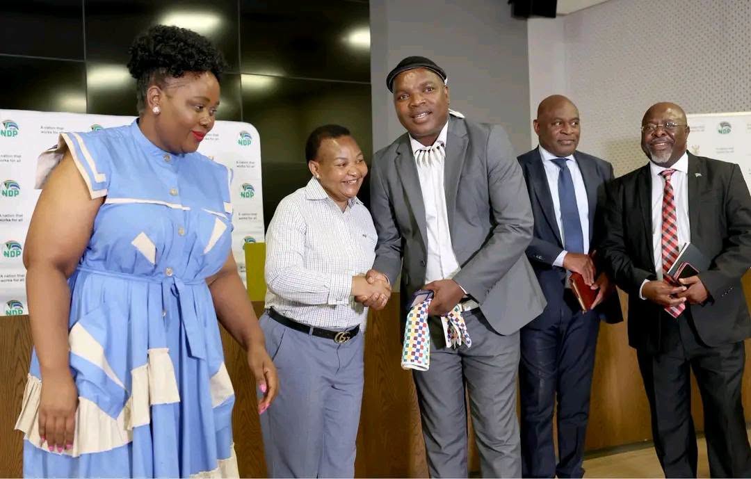Ngizwe mchunu and kubayi